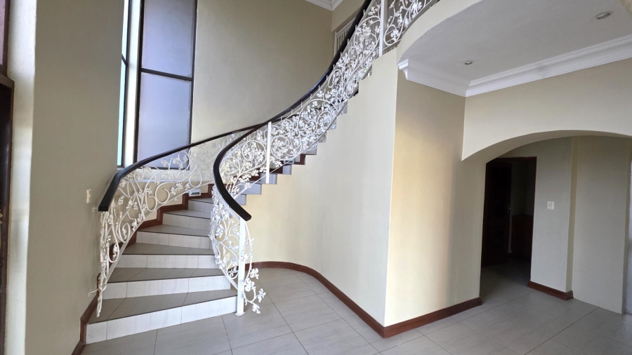 4 Bedroom Property for Sale in Ifafi North West